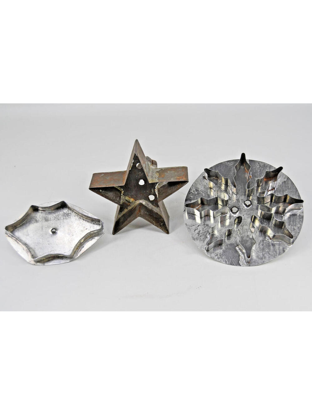 Antique Flat Back Tin Cookie Cutter Star Snowflake Leaf Handl Primitive Folk Art